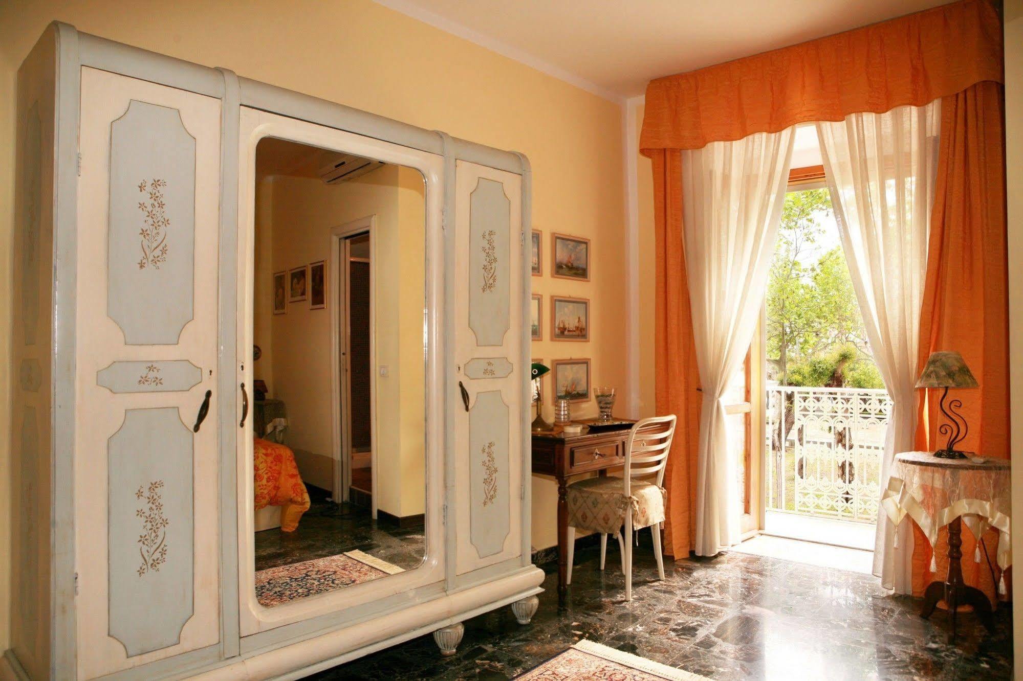 Al Vecchio Pioppo Bed and Breakfast Praia a Mare Buitenkant foto